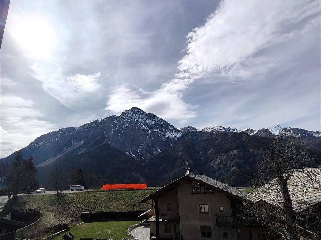 appartamento in vendita a Cesana Torinese in zona San Sicario Alto