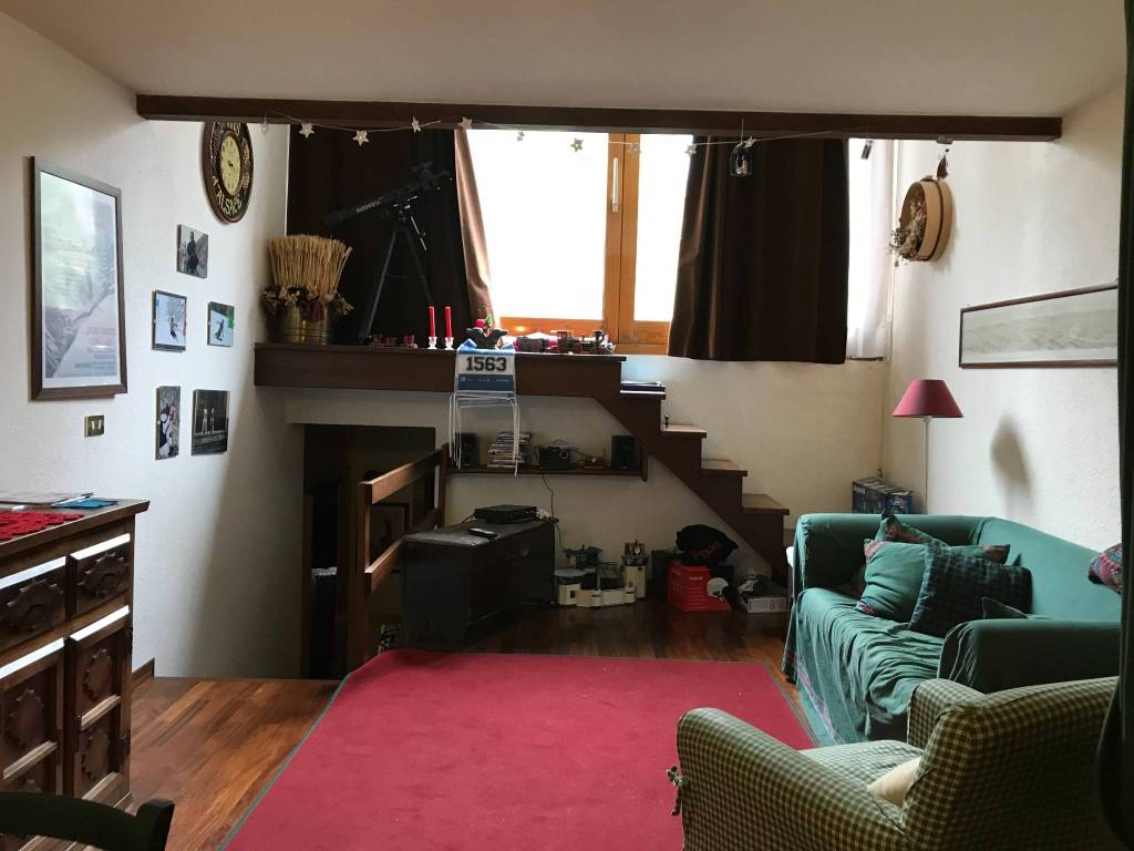 appartamento in vendita a Cesana Torinese in zona San Sicario Alto