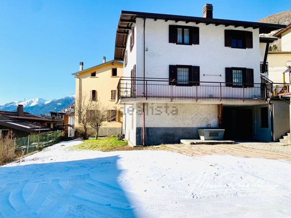 casa indipendente in vendita a Temù