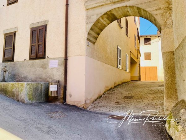 casa indipendente in vendita a Temù