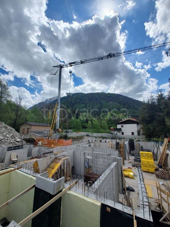 casa indipendente in vendita a Temù