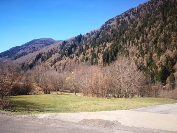 terreno edificabile in vendita a Temù