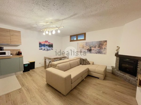 appartamento in vendita a Temù in zona Pontagna
