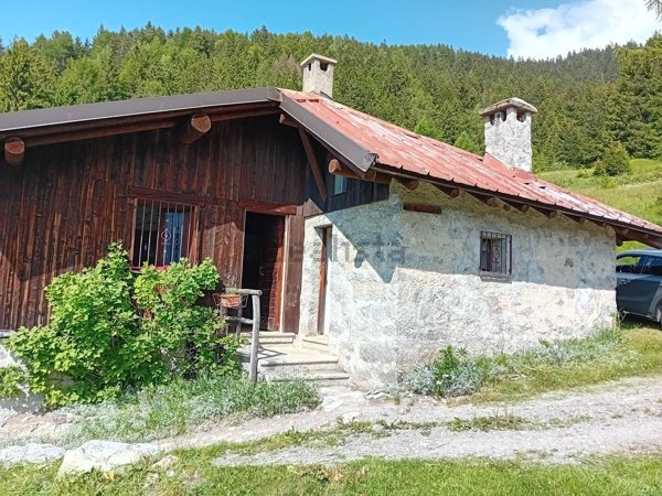 quadrivano in vendita a Temù