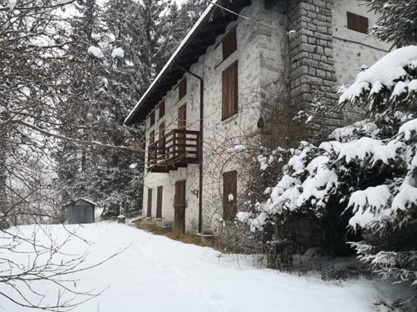 casa indipendente in vendita a Temù