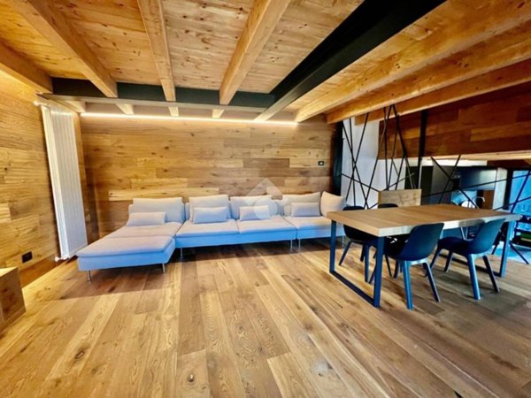 casa indipendente in vendita a Temù