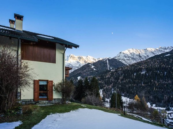 casa indipendente in vendita a Temù