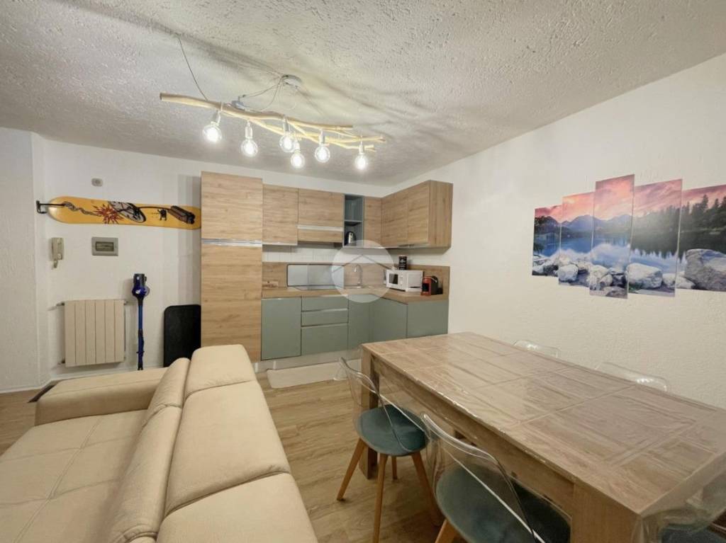 appartamento in vendita a Temù in zona Pontagna