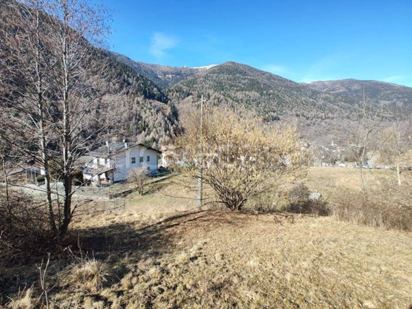 terreno edificabile in vendita a Temù