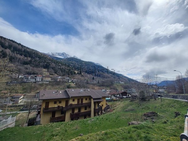 terreno edificabile in vendita a Temù