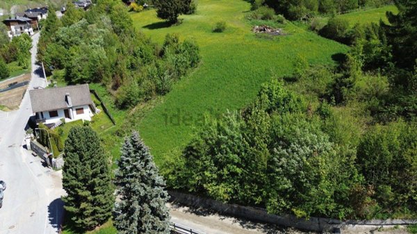 terreno edificabile in vendita a Temù