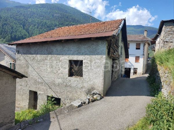 casale in vendita a Temù