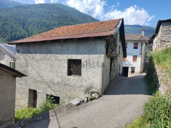casale in vendita a Temù