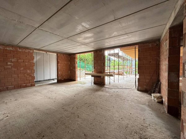 casa indipendente in vendita a Temù in zona Lecanù