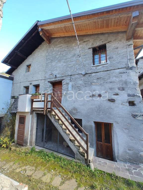 casa indipendente in vendita a Temù