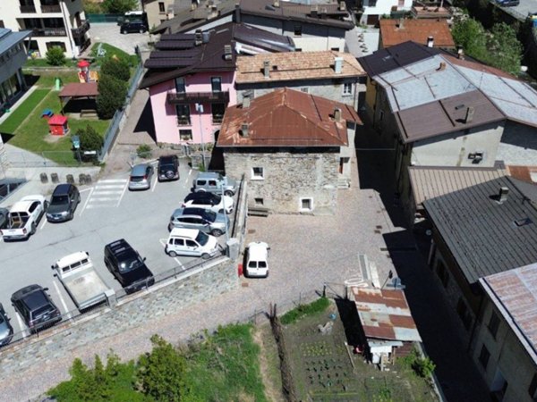 casa indipendente in vendita a Temù in zona Pontagna