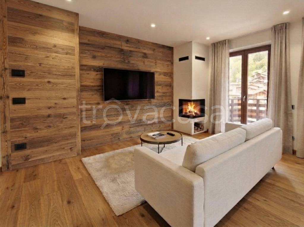 appartamento in vendita a Temù in zona Pontagna