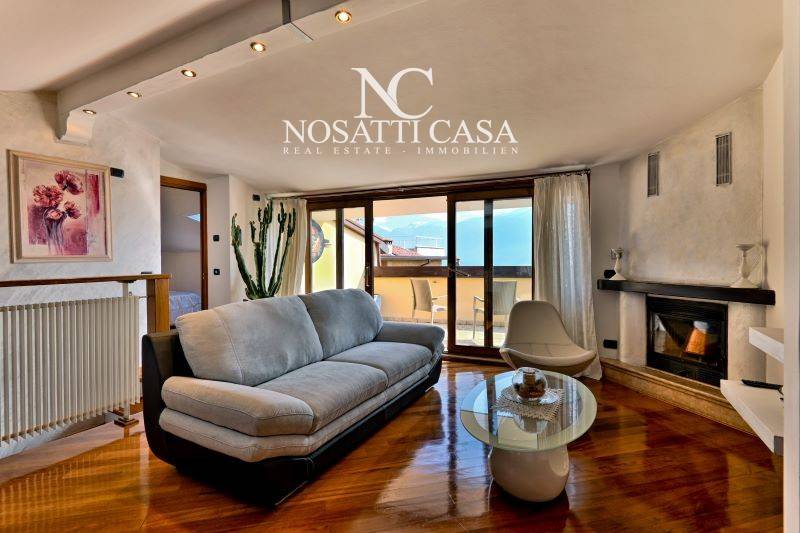 casa indipendente in vendita a Tignale in zona Piovere
