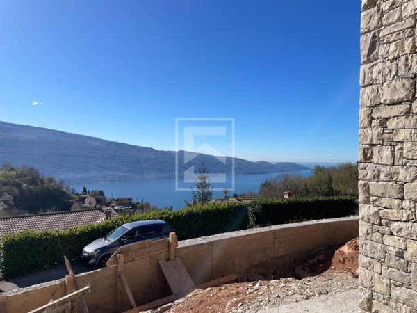 casa indipendente in vendita a Tignale