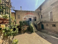 casa indipendente in vendita a Tignale in zona Oldesio