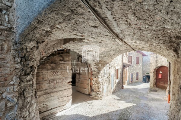 casa indipendente in vendita a Tignale