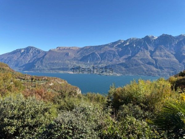 appartamento in vendita a Tignale in zona Prabione