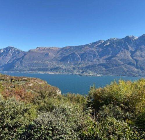 casa indipendente in vendita a Tignale in zona Prabione