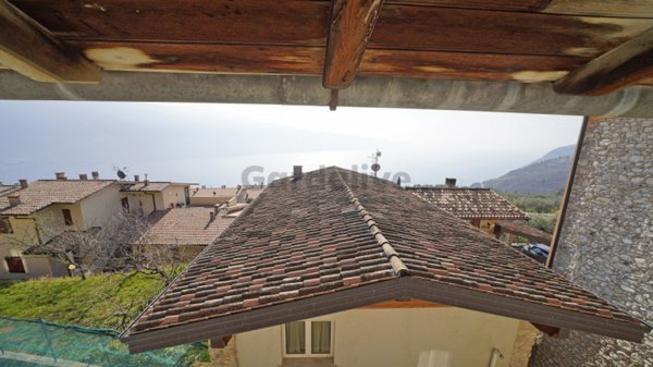 casale in vendita a Tignale in zona Oldesio