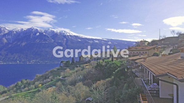 appartamento in vendita a Tignale in zona Piovere