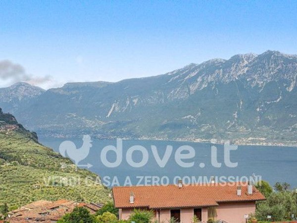 appartamento in vendita a Tignale in zona Piovere