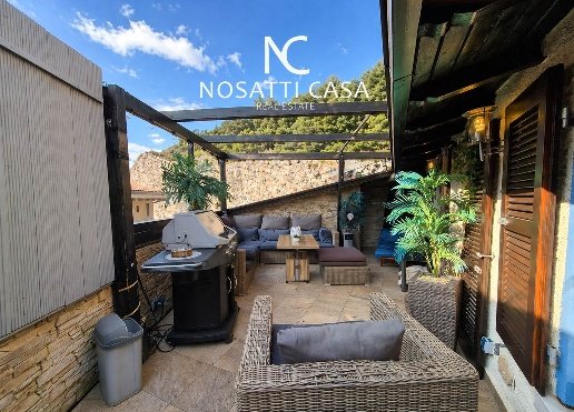 casa indipendente in vendita a Tignale in zona Piovere