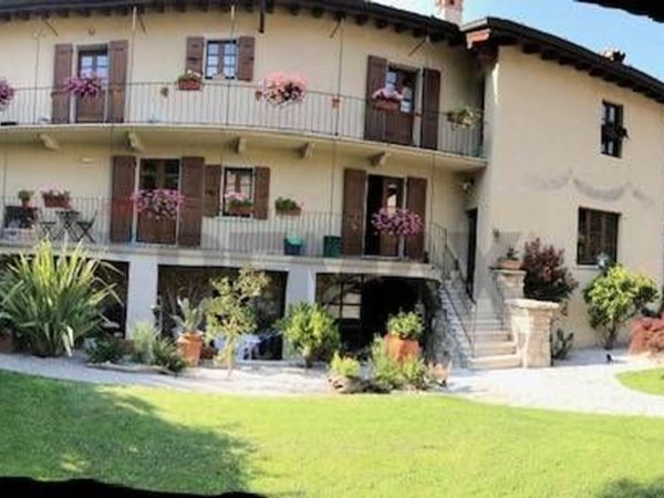 casa indipendente in vendita a Tignale in zona Prabione