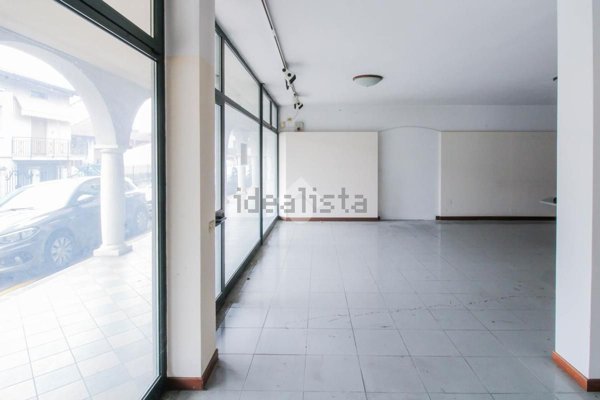 negozio in vendita a Torbole Casaglia