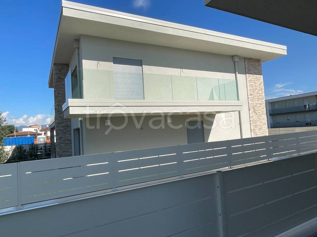 casa indipendente in vendita a Torbole Casaglia