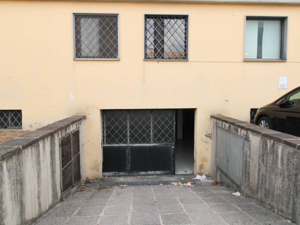 negozio in vendita a Torbole Casaglia
