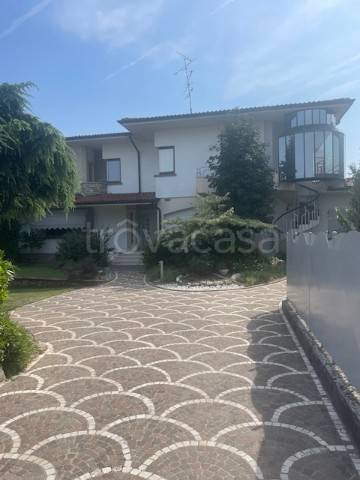 casa indipendente in vendita a Torbole Casaglia