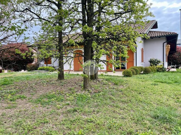 casa indipendente in vendita a Torbole Casaglia