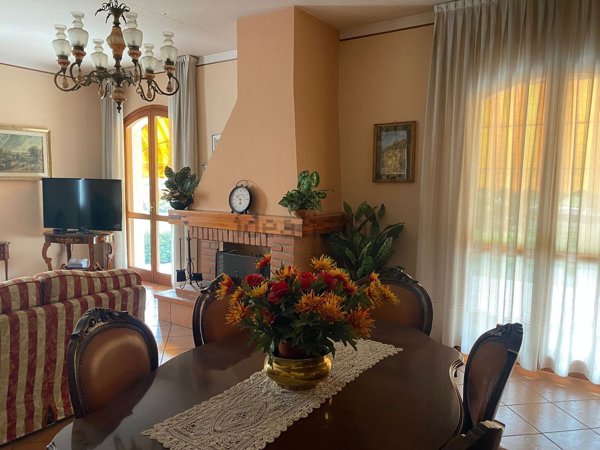 casa indipendente in vendita a Torbole Casaglia