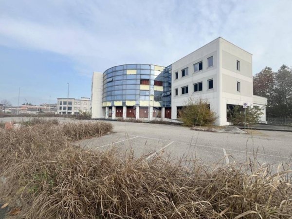 negozio in vendita a Torbole Casaglia