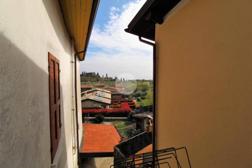 casa indipendente in vendita a Toscolano-Maderno in zona Gaino