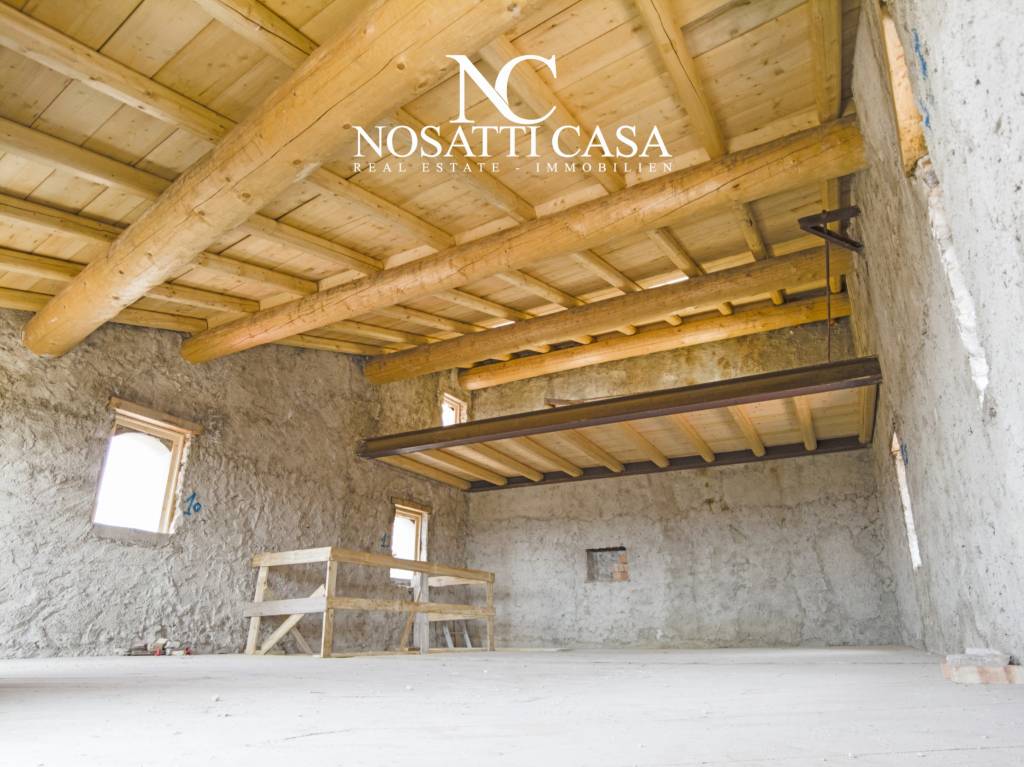 casa indipendente in vendita a Toscolano-Maderno in zona Toscolano