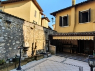 casa indipendente in vendita a Toscolano-Maderno in zona Maderno
