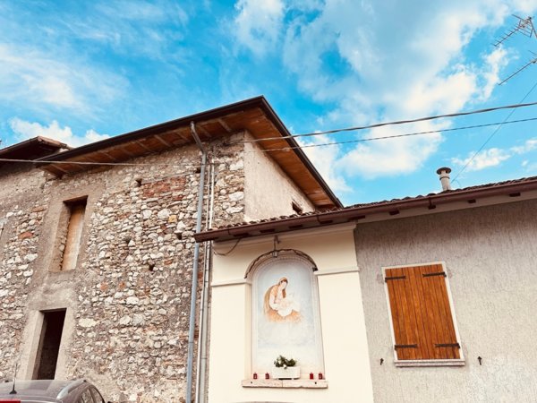 appartamento in vendita a Toscolano-Maderno in zona Gaino