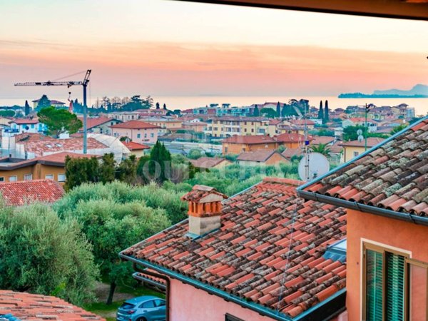 casa indipendente in vendita a Toscolano-Maderno in zona Maderno