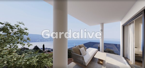 appartamento in vendita a Toscolano-Maderno in zona Maclino