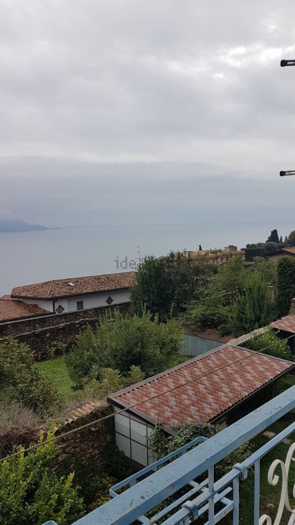 appartamento in vendita a Toscolano-Maderno in zona Cecina