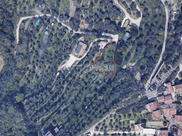 terreno edificabile in vendita a Toscolano-Maderno