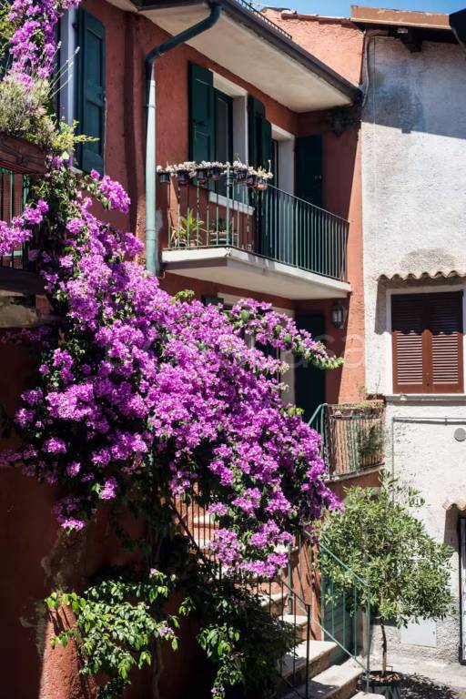 casa indipendente in vendita a Toscolano-Maderno