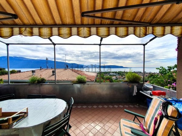 casa indipendente in vendita a Toscolano-Maderno