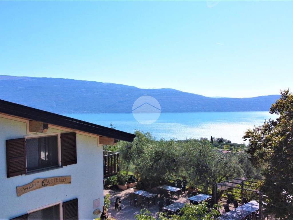 casa indipendente in vendita a Toscolano-Maderno